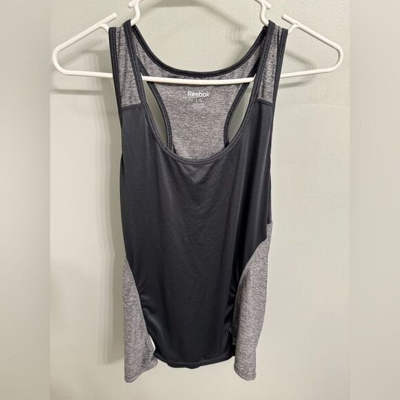 Women’s Reebok Active Tanktop - Large - Picture 1 of 3